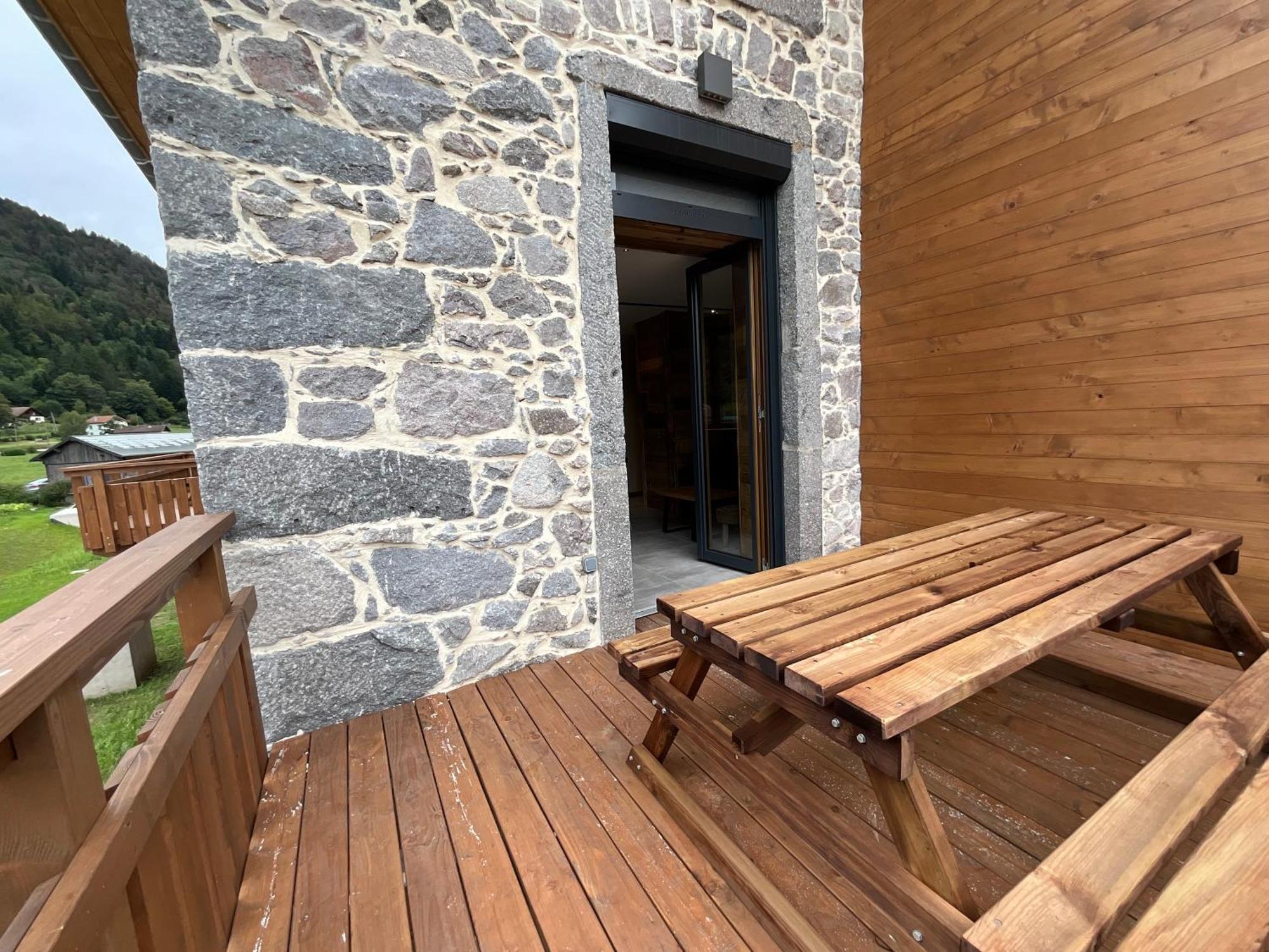 Rochesson Gite Roche Des Ducs Avec Piscine Toute L'Annee, Spa, Sauna, Hammam מראה חיצוני תמונה